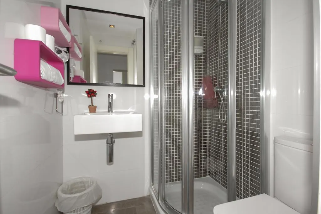 Apartamentos Turisticos Costa Azul Granada Apartment